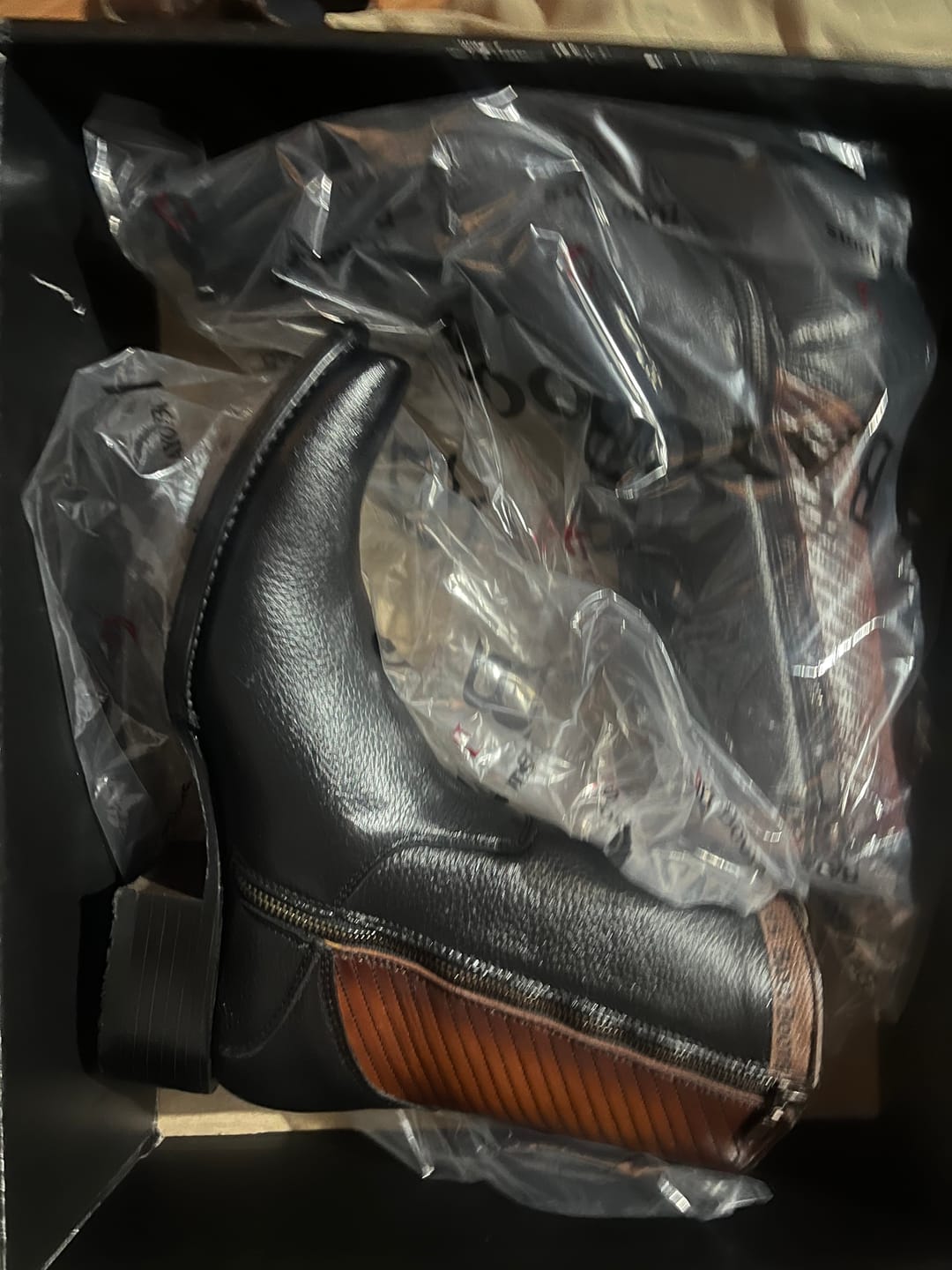 Customer photo review of Bota Vaquera Dubai Elegance Negra