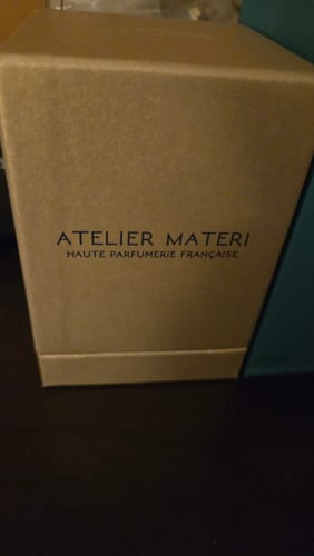 Customer photo review of Atelier Materi Burgundy Oud