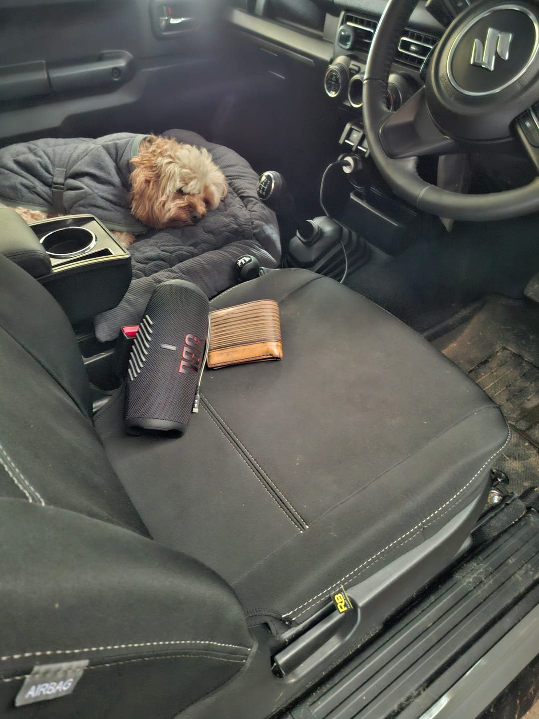 Customer photo review of Suzuki Jimny - 4th Gen GJ - GP4 Neoprene 2x Front Seat Covers (In Stock)