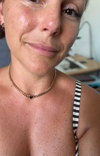 Customer photo review of Bella heart - Rose Gold