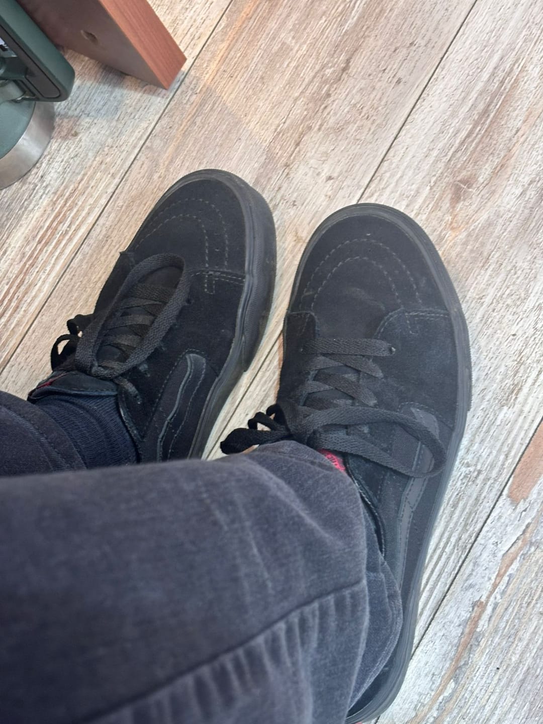 Customer photo review of Zapatilla Vans Sk8-Low Unisex Mono Negro