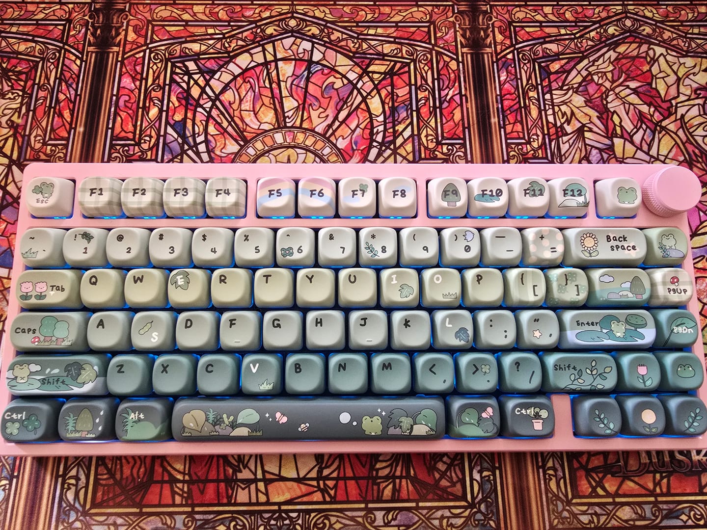 Customer photo review of KiiBOOM X Cosydiaries Rainy Froggy Day Keycap Set