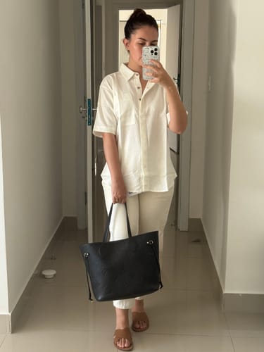 Vitória C. review of Calça Jeans Slouchy Cacau Bege image 1 out of 1