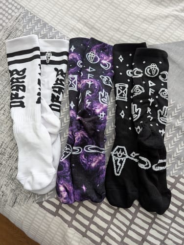 Customer photo review of Tyrant | Compression Shred Socks | White