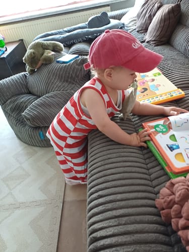 Isabelle S. review of RED STRIPES SET image 1 out of 1