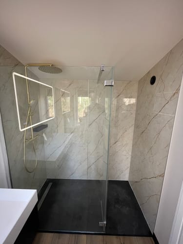 Customer photo review of Plaque Mural PVC Imitation Marbre Beige Brillant