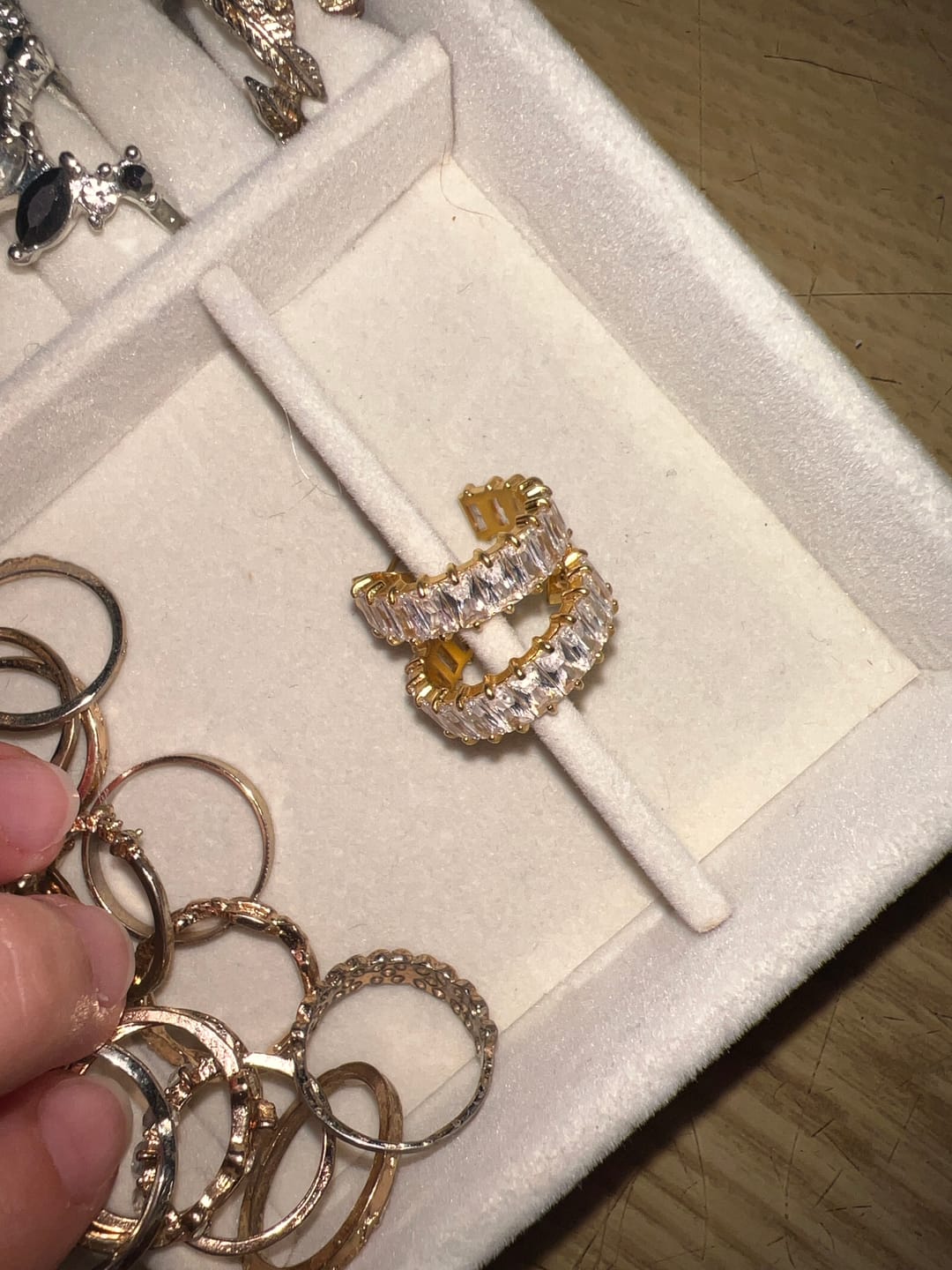 Customer photo review of Cube Stones Creolen | 18K vergoldet