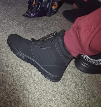 Customer photo review of Willow - Healthy Non-Slip & Water-Resistant Grounding Barefoot Boots