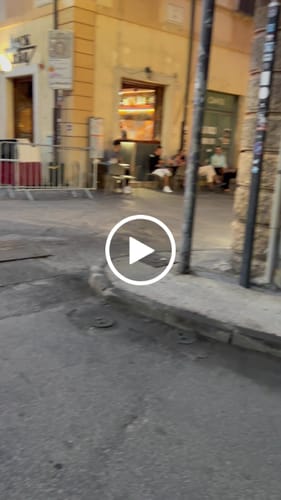 Customer video review of Sticker Vinile Classico