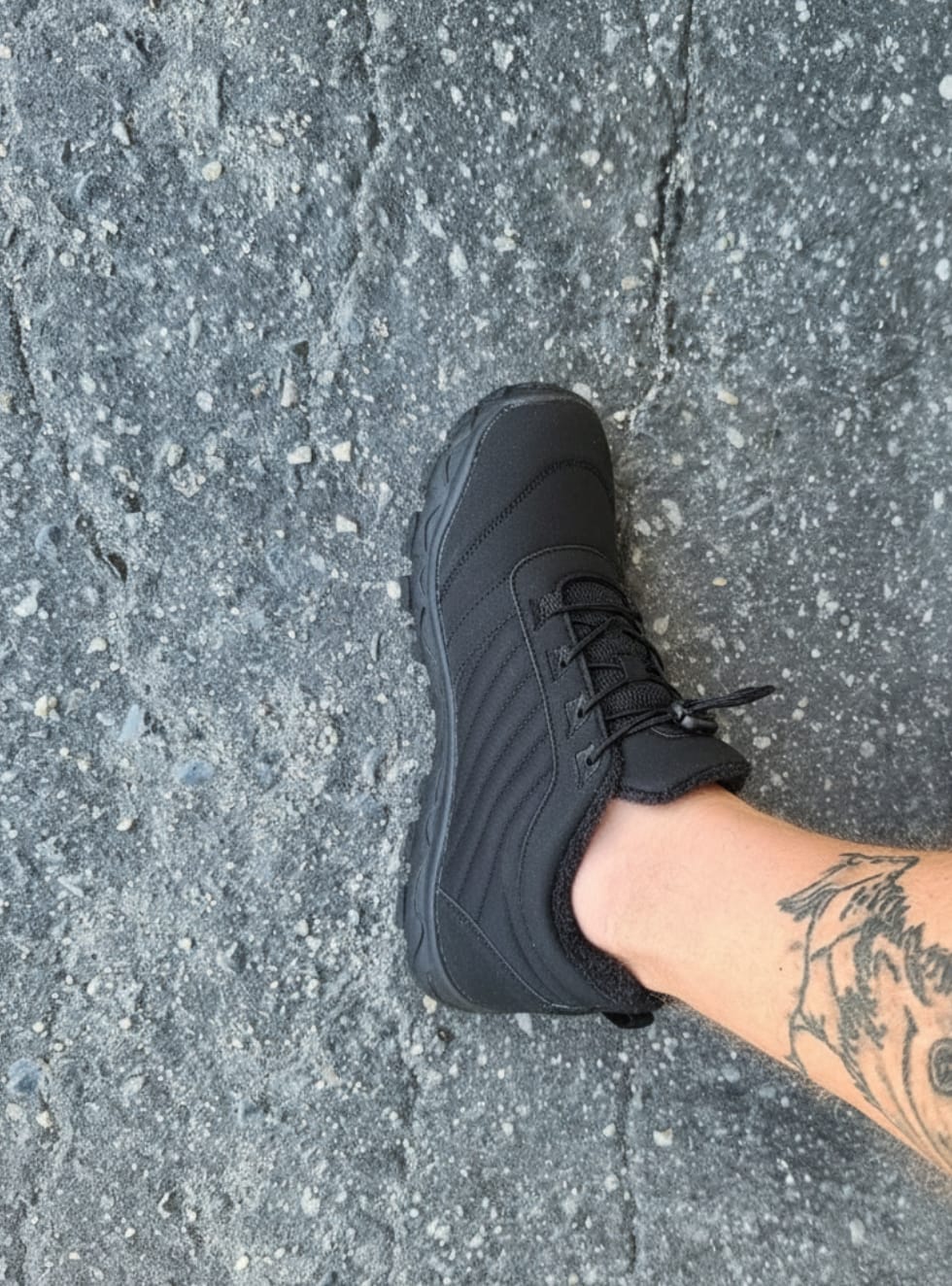 Customer photo review of Willow - Healthy Non-Slip & Water-Resistant Grounding Barefoot Boots