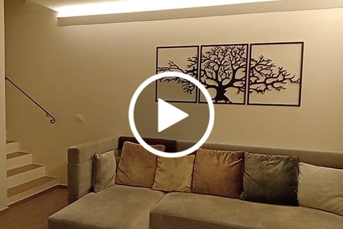 Customer video review of Décoration murale en métal moderne - Triptyque Arbre De Vie (P01)