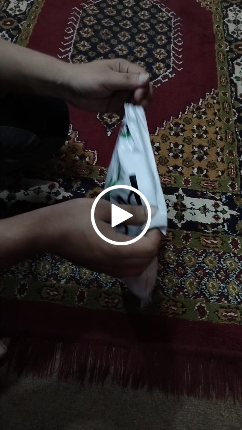 Customer video review of Lot Imported Coba USB Rechargeable Flashlight
