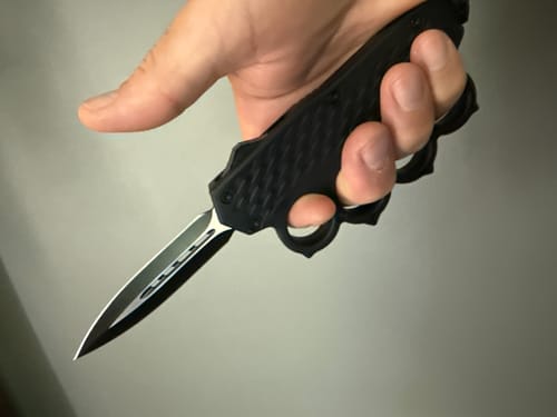 Customer photo review of BLACK WIDOW