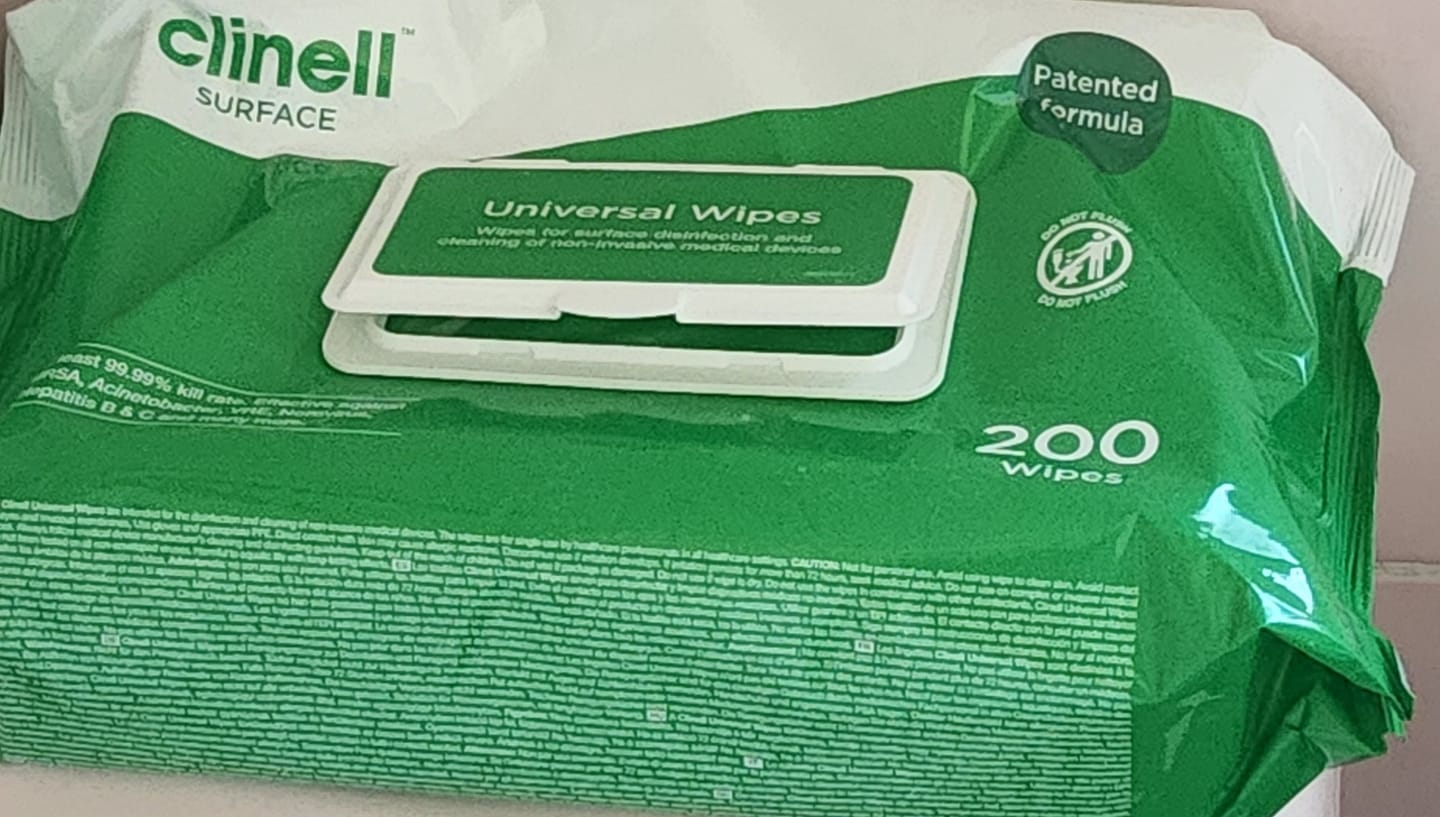Customer photo review of Clinell Universal Wipes CW200