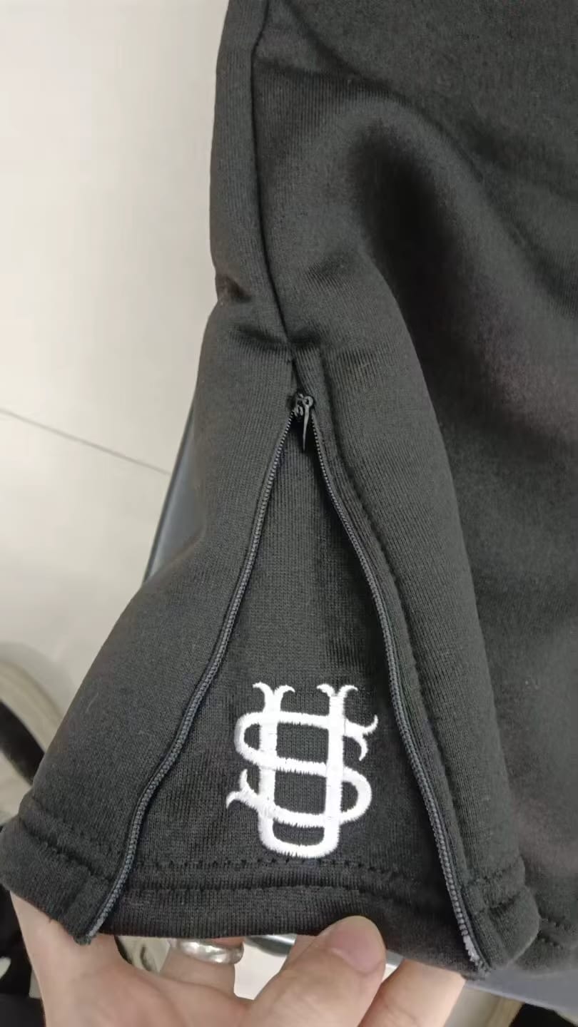 Customer photo review of SWEATPANTS - SELLOUT