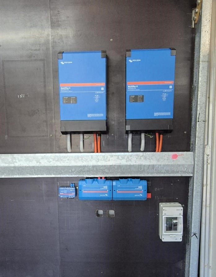 Customer photo review of Victron Multiplus-II 12v (3000 - 5000) Inverter/Charger 230V