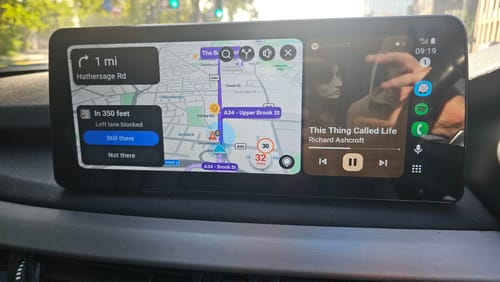 Customer photo review of 12.3'' BMW X5 F15 2014-2017 NBT Linux Apple CarPlay Android Auto screen