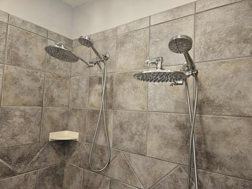 Customer photo review of 3-Spray Dual Shower Head with Adjustable Shower Arm