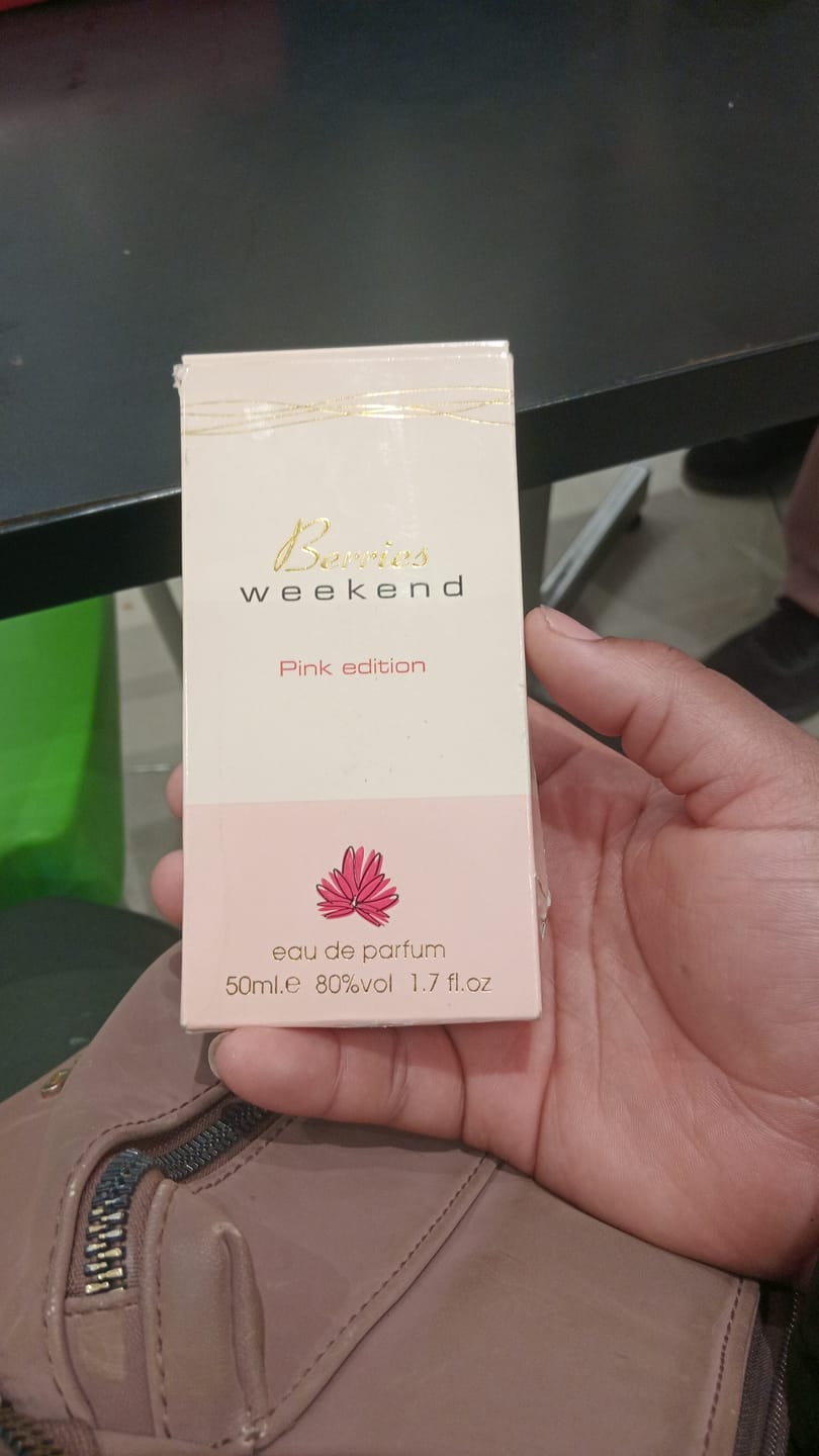 Customer photo review of Berries weekend 50ml