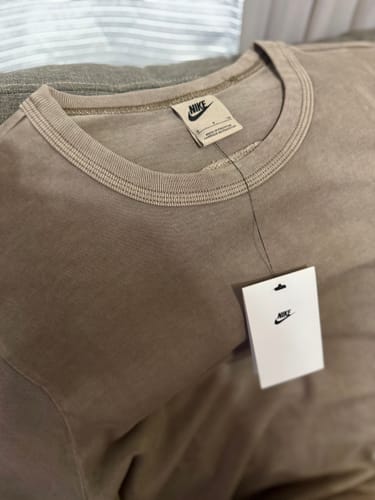 Customer photo review of Nike Life Short-Sleeve Knit Top