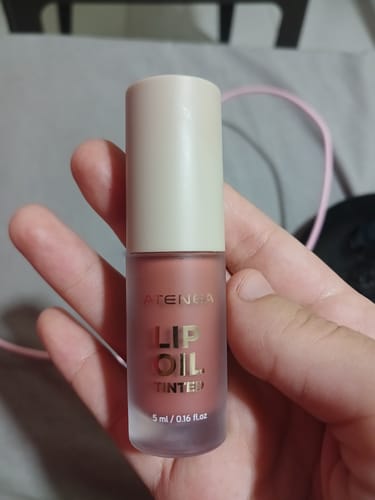 Customer photo review of LIP OIL TINTED