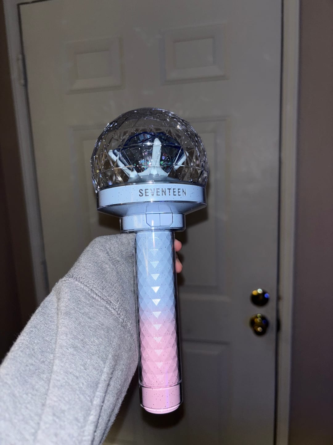Customer photo review of SEVENTEEN - OFFICIAL LIGHT STICK VER.3 10TH ANNIV.
