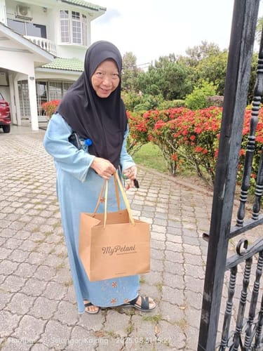 Customer photo review of Dusun Signature Fruit Grazing Platter [Malaysia]