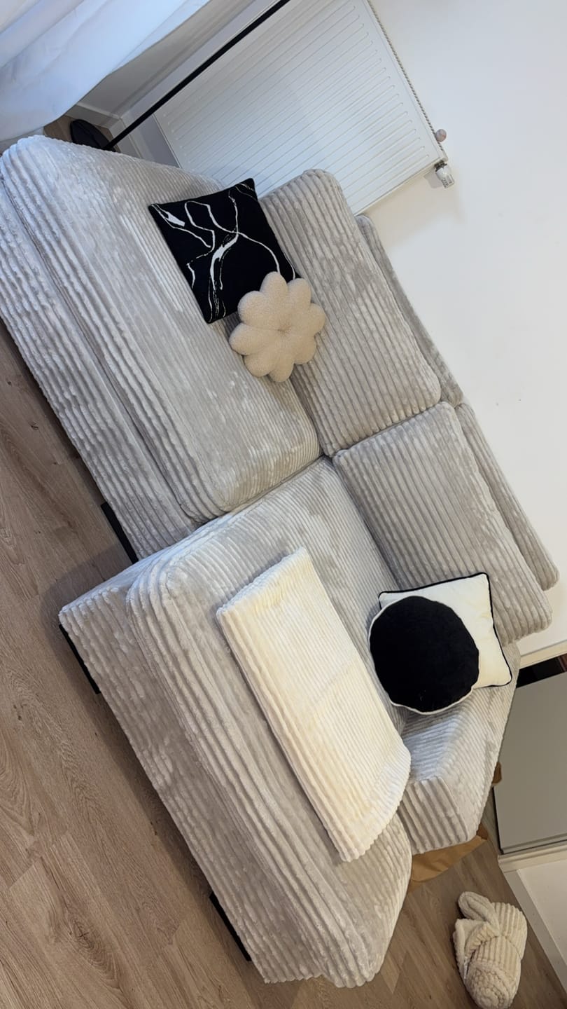 Customer photo review of Canapé d'angle convertible grande méridienne MONTPARNASSE