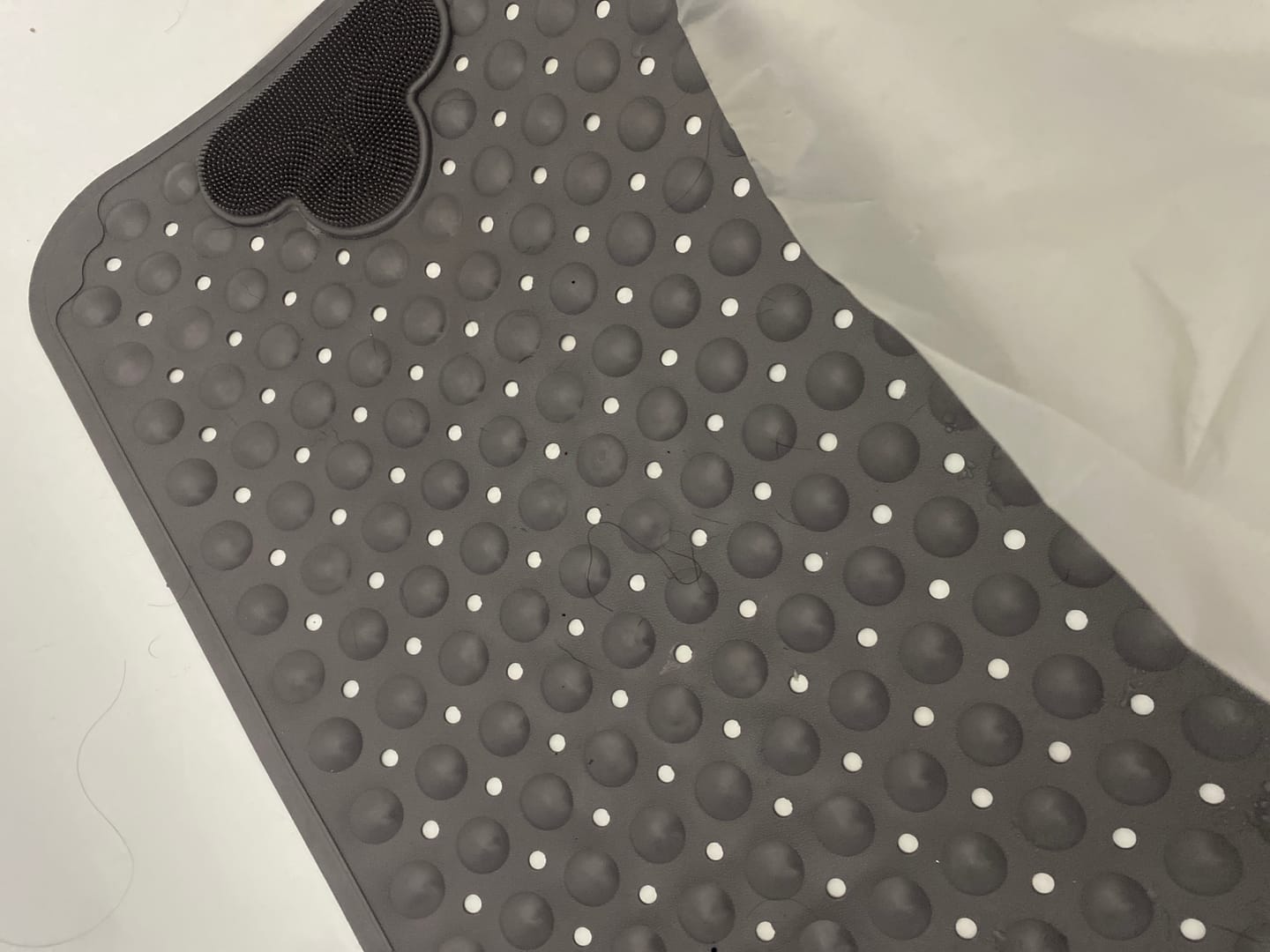 Customer photo review of Piso De Goma Antideslizante Tina Ducha Alfombra Bañera Cepil