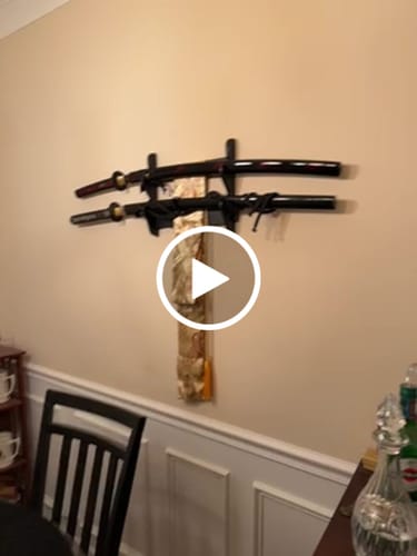 Customer video review of katana wall stand