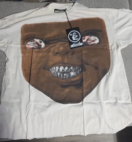 Customer photo review of Hellstar Halloween Chucky P2P Tee White