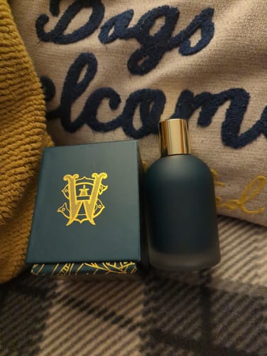 Customer photo review of Tabac Soleil