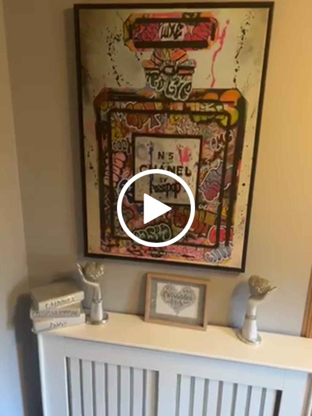 Customer video review of N°5 CHANEL CANVAS