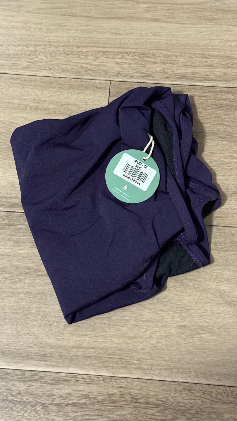 Customer photo review of ALBI ONE PIECE - Acai