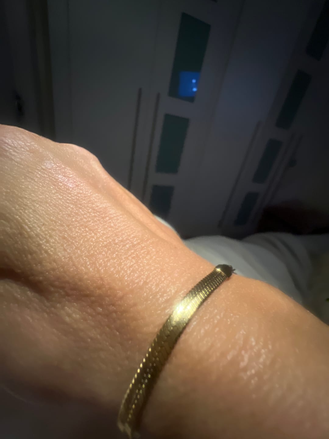 Customer photo review of Essentials Bracelet