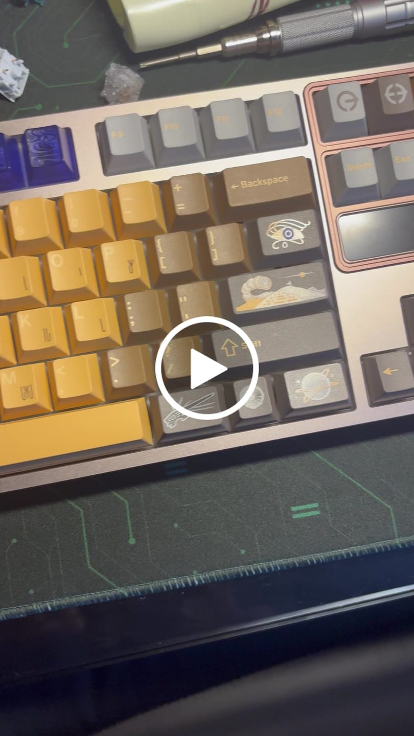 Customer video review of Keykobo Fremen ABS Double-Shot Keycap Set