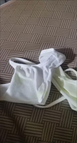 Customer photo review of Men's Low-Rise Sexy Seamless Comfort Lightweight Briefs