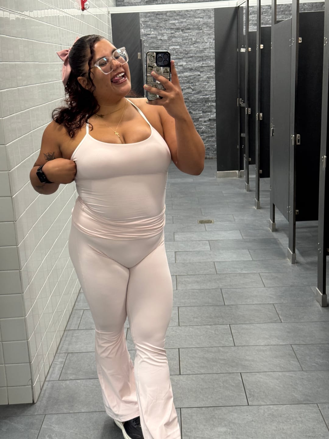 Customer photo review of REVEAL FOLD OVER LEGGINGS
