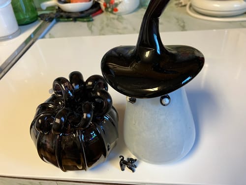 Customer photo review of Midnight Halloween Mini