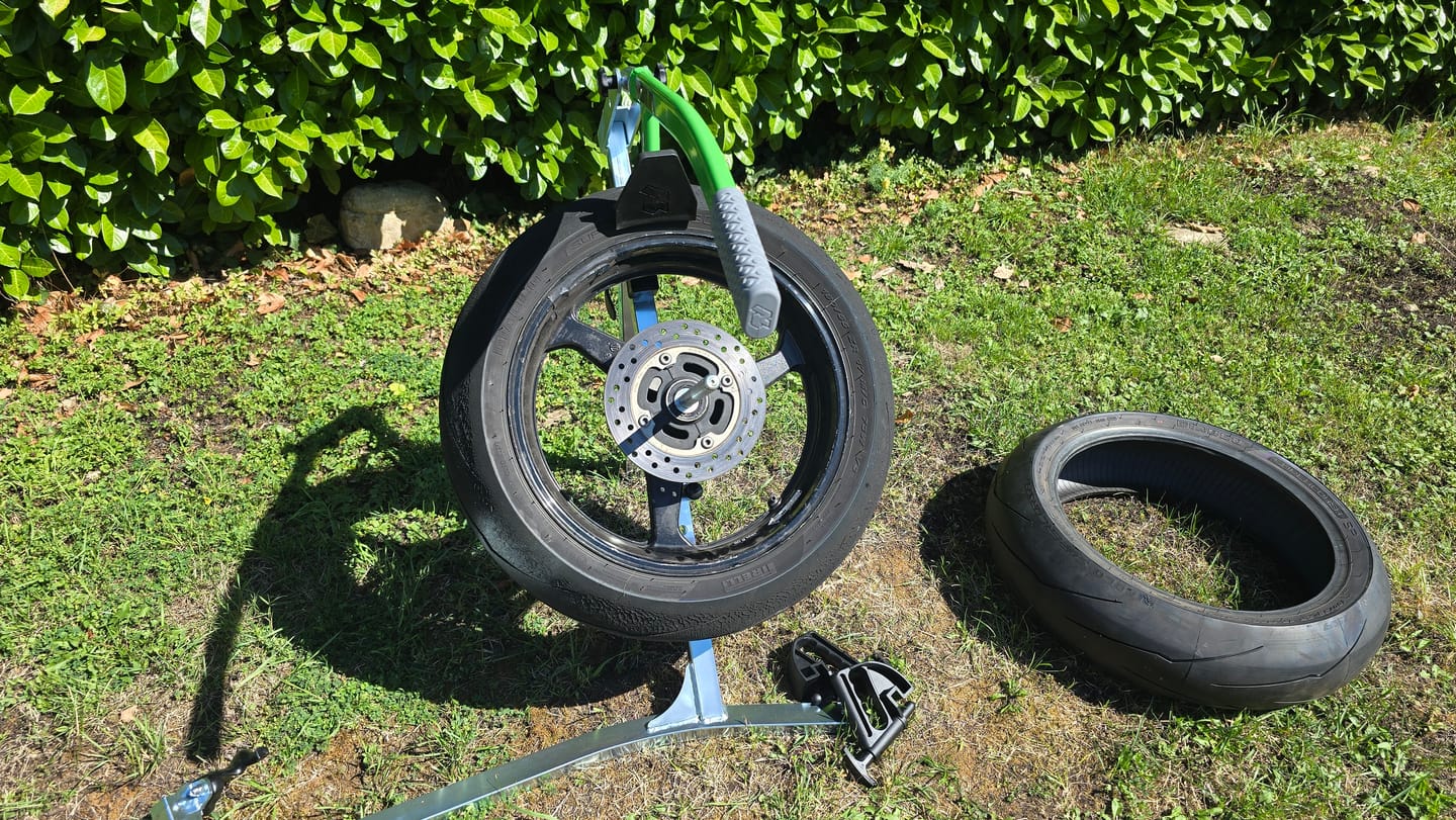 Customer photo review of Street Bike Tire Changer