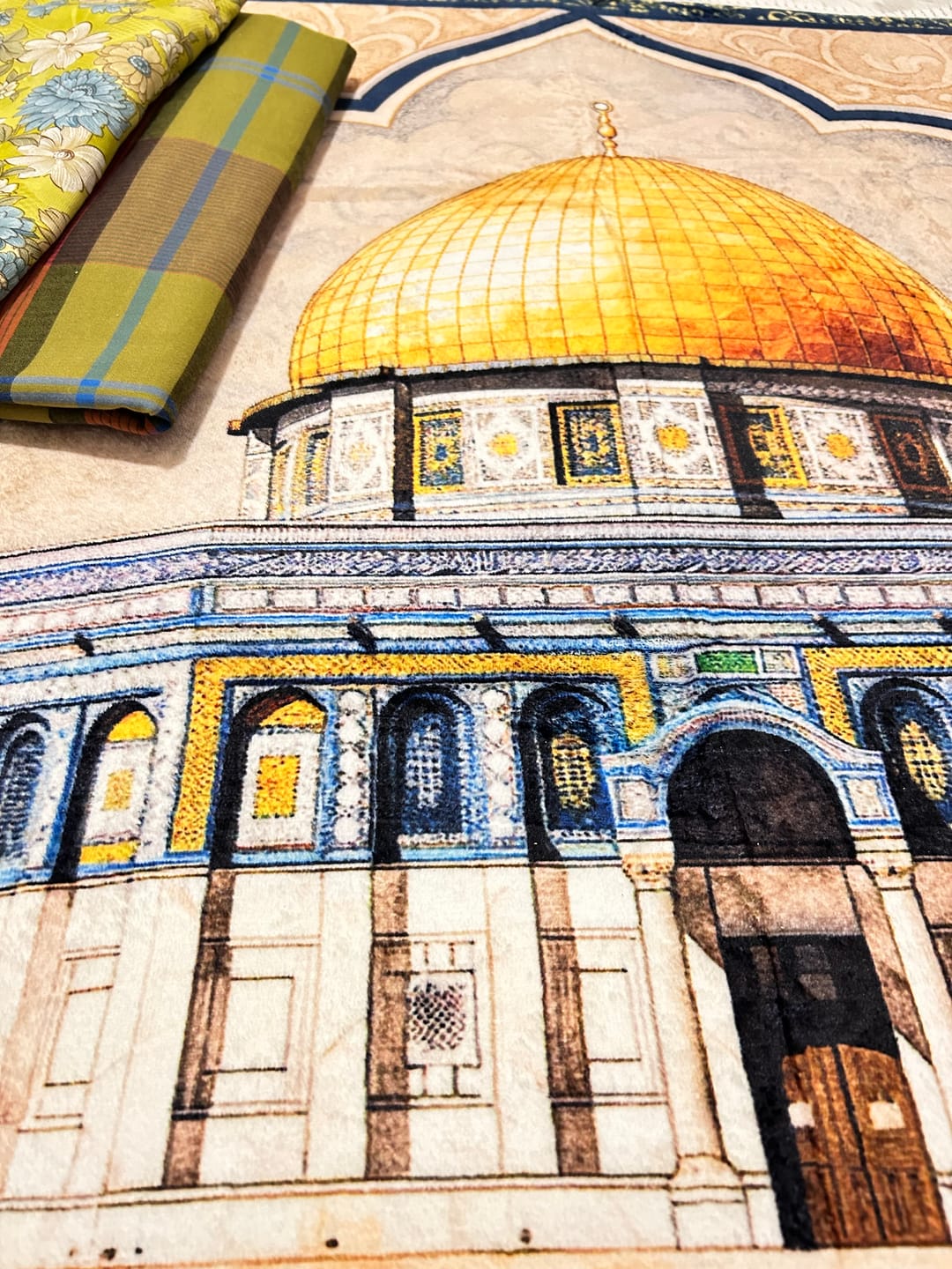 Customer photo review of Al Aqsa WaterColour  Padded Prayer Mat
