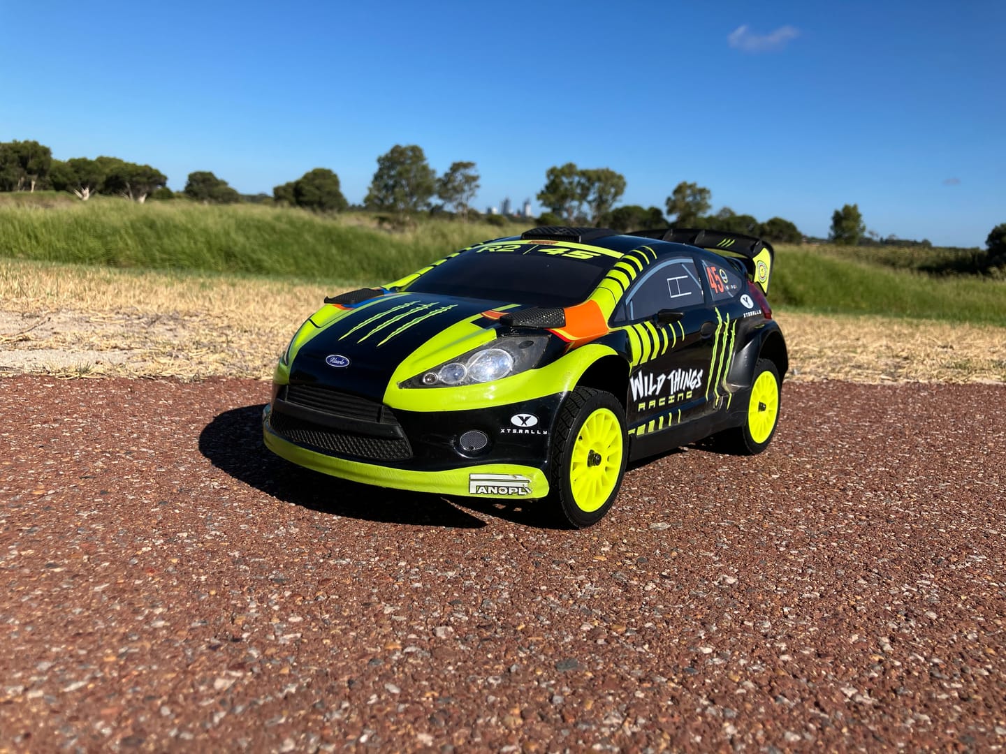 Customer photo review of Assembled Wheel Set For XTS-F10 RC Rally Car