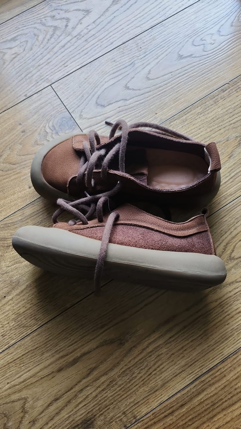 Customer photo review of Women Vintage Spring Genuine Leather Strap Flat Shoes