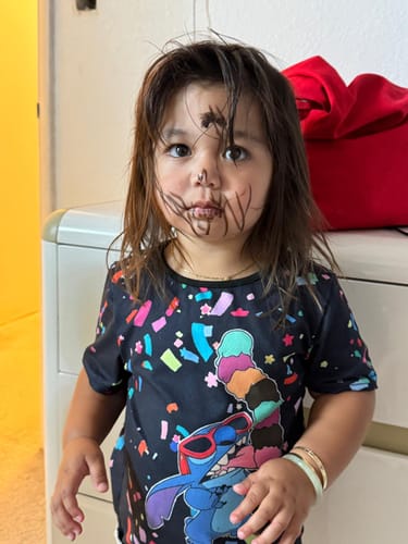 Customer photo review of Chula Liquid Liner Duo (Black/Brown)