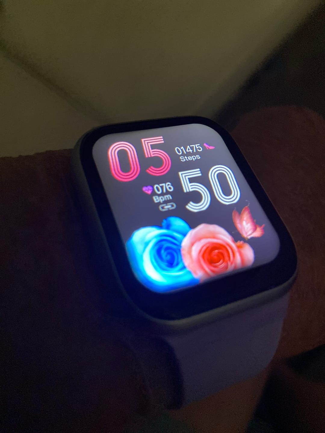 Customer photo review of BEARSCOME Blood Pressure Blood oxygen Blood Sugar Monitoring Bluetooth Talk Play Music Health Waterproof Smartwatch