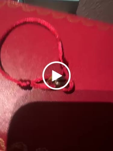 Customer photo review of TRINITY PINK GOLD SILVER GOLD TEXTILE BRACELET