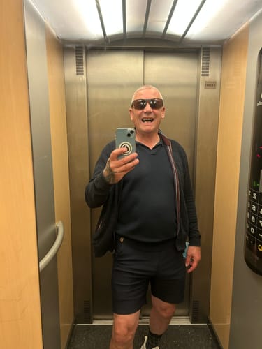 Customer photo review of Ultra-Stretch 7" Chino Shorts - Navy