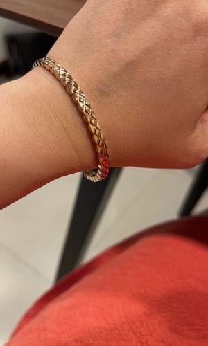 Customer photo review of CRUSH BRACELET OPEN CUFF 2 DIAMOND