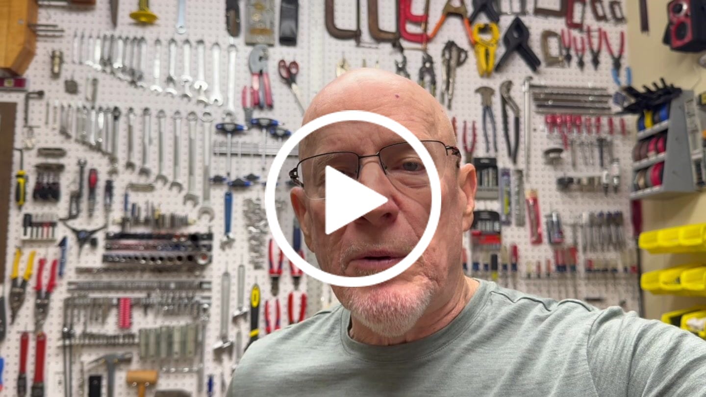 Customer video review of The BIG Handlebar Bag