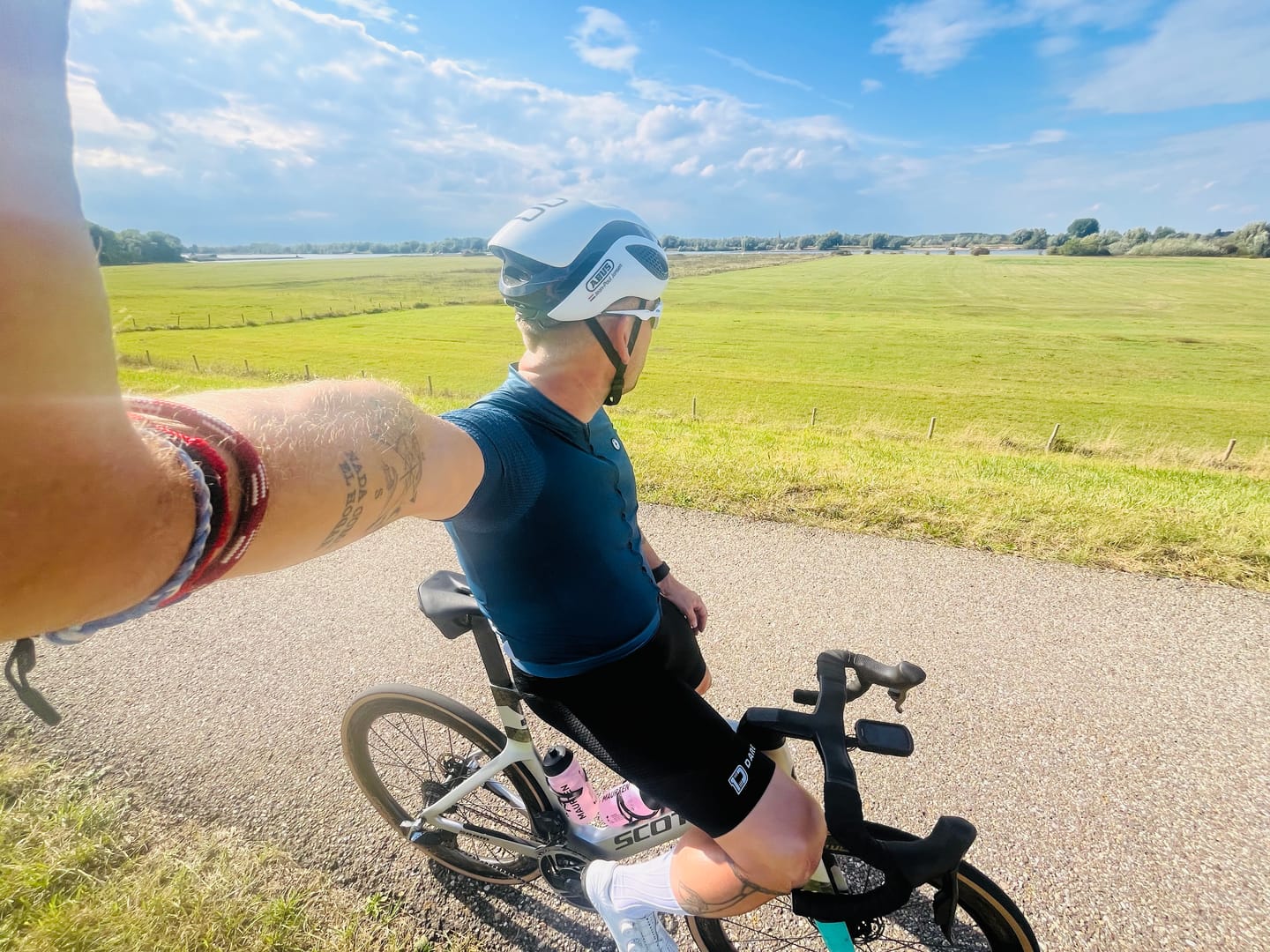 Customer photo review of FISHSCALE BIB SHORTS